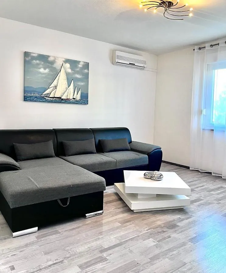 Luana Lux Apartment Pula Croatia